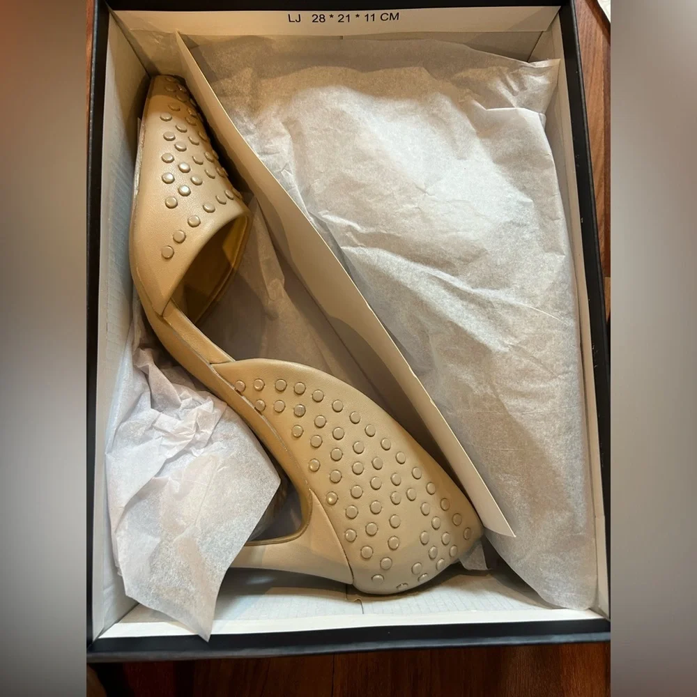 French Connection Women's Forever Studded Two-Piece Pumps Heels nude/beige NIB